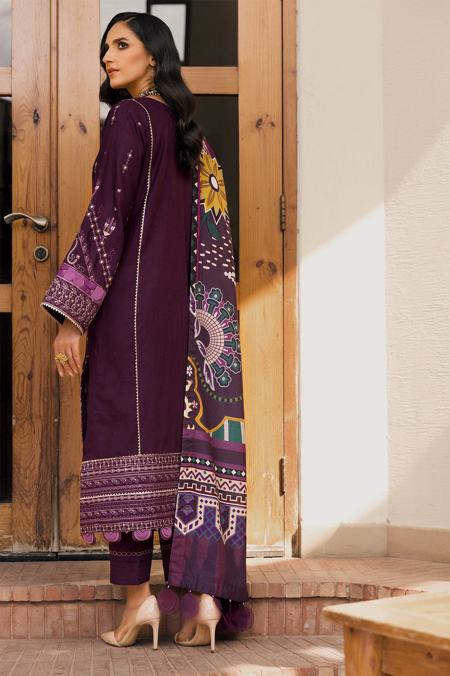 Farasha-Radiant Charm 04