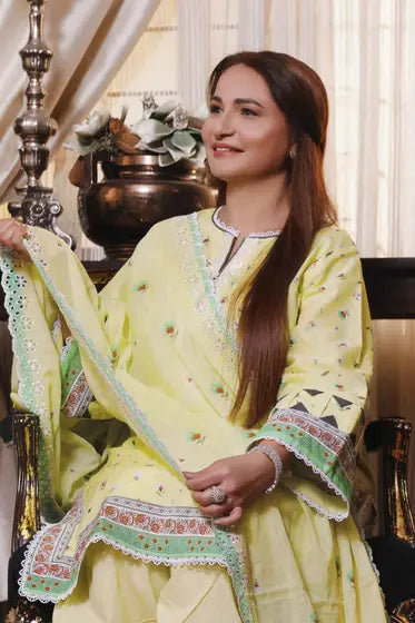 Gul Ahmed Lawn Collection (CL-22020)